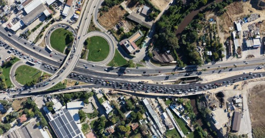 Büyükşehir geçit veriyor